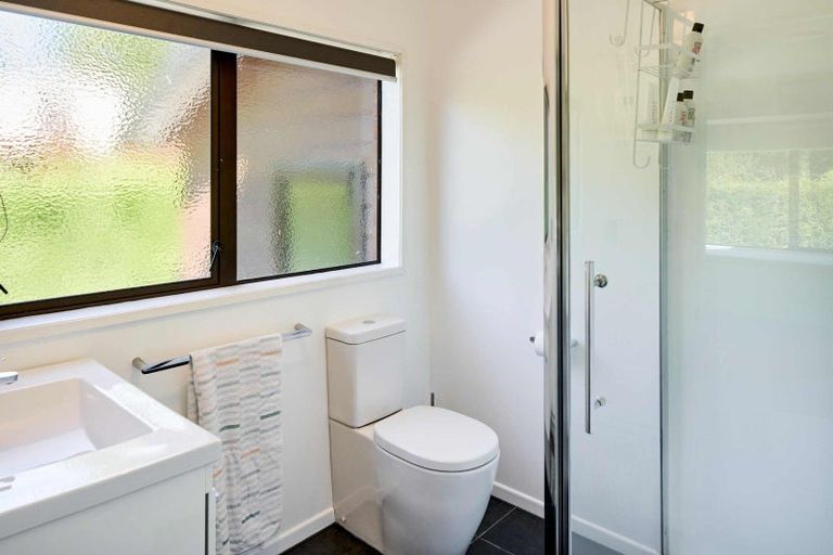 Photo of property in 262b Katherine Mansfield Drive, Whitemans Valley, Upper Hutt, 5371