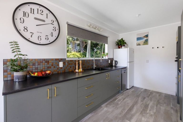 Photo of property in 6 Byron Way, Otumoetai, Tauranga, 3110