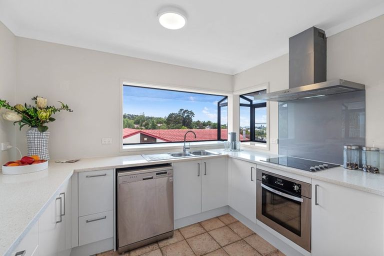 Photo of property in 129 Stapleford Crescent, Browns Bay, Auckland, 0630