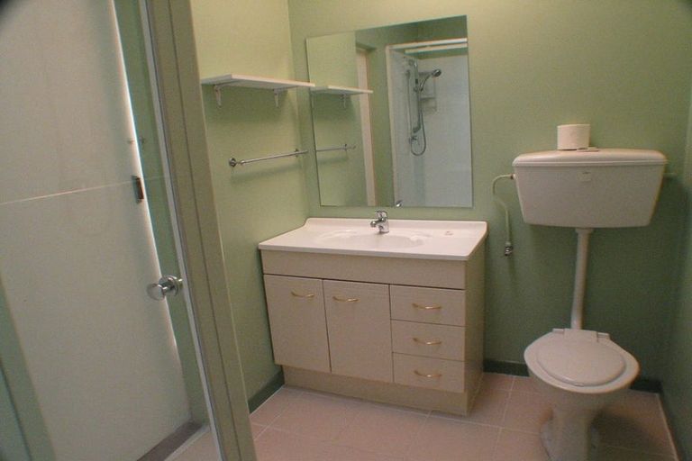 Photo of property in 1/46 Bay Vista Drive, Red Beach, 0932