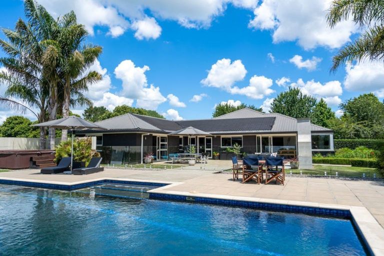 Photo of property in 40 Woodside Road, Matangi, Hamilton, 3284