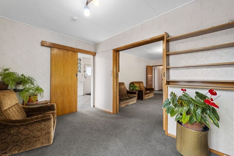 Photo of property in 178 Glover Road, Hawera, 4610