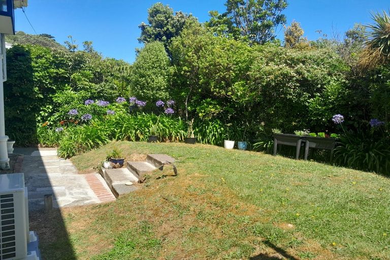 Photo of property in 12 Cheshire Street, Wilton, Wellington, 6012