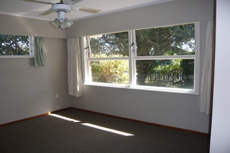 Photo of property in 81 Morrow Avenue, St Andrews, Hamilton, 3200