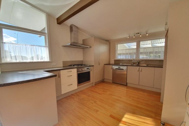 Photo of property in 97 Pakuranga Road, Pakuranga, Auckland, 2010