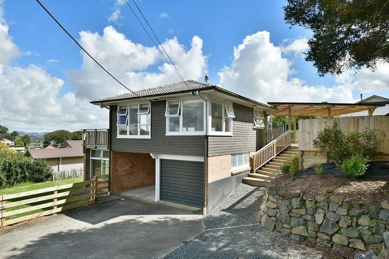 Photo of property in 22 Downer Street, Helensville, 0800