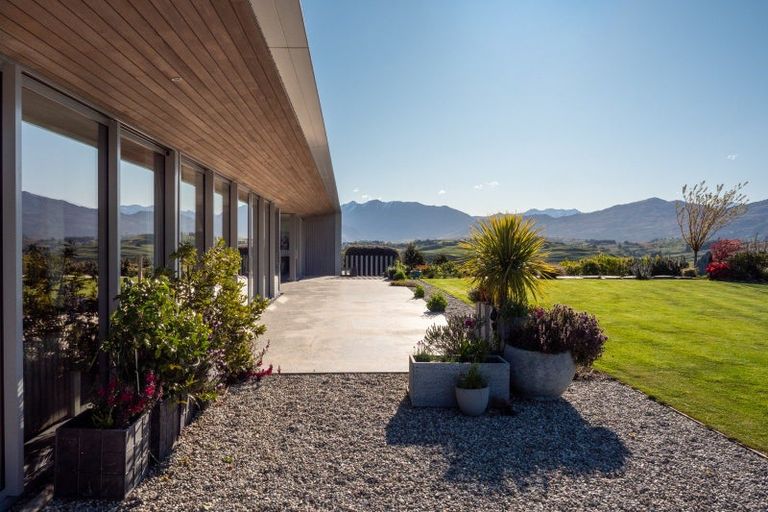 Photo of property in 6 Caldwell Lane, Lake Hayes, Queenstown, 9371