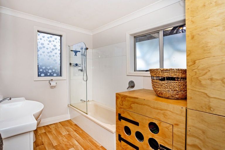 Photo of property in 77 Bowmont Street, Appleby, Invercargill, 9812