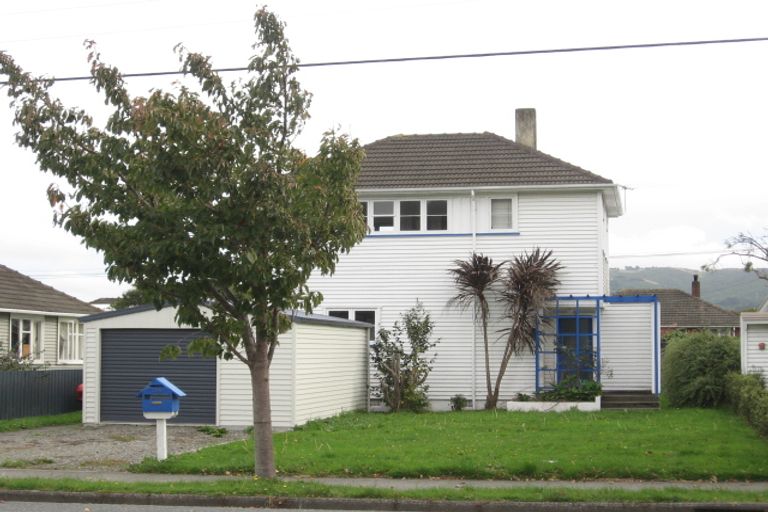 Photo of property in 279 Naenae Road, Naenae, Lower Hutt, 5011