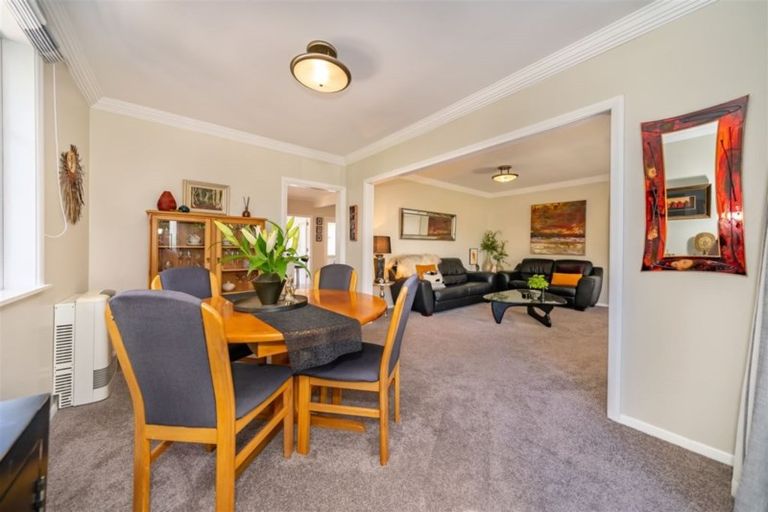 Photo of property in 350 Fergusson Drive, Heretaunga, Upper Hutt, 5018