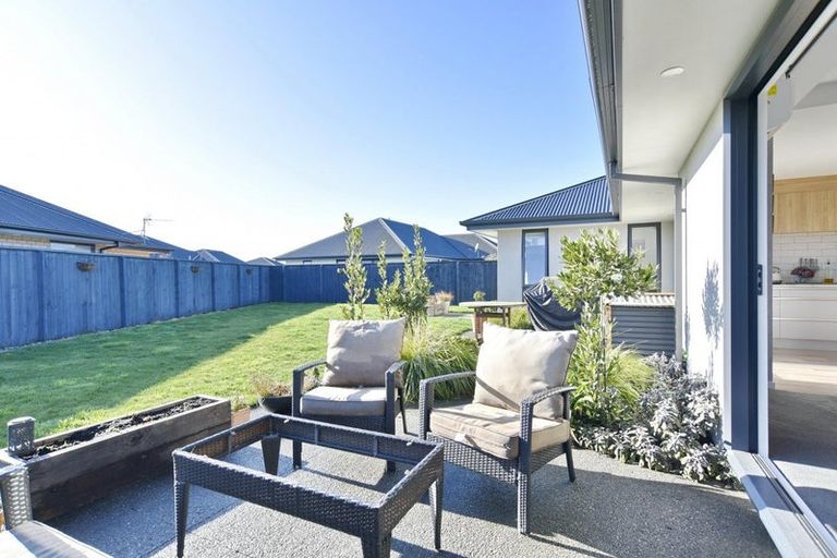 Photo of property in 5 Clarendon Place, Rangiora, 7400