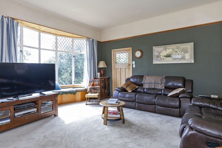 Photo of property in 429 Timaru Road, Waimate, 7978