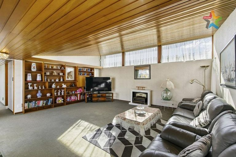 Photo of property in 20 Park Avenue, Epuni, Lower Hutt, 5011