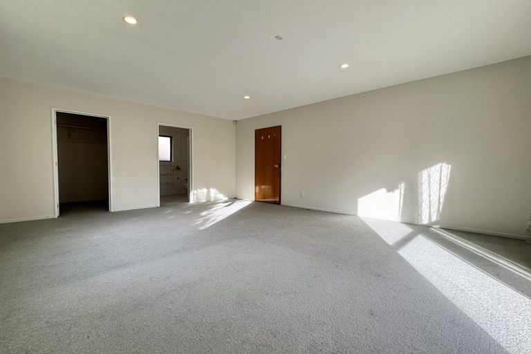 Photo of property in 48a Hollyford Avenue, Bryndwr, Christchurch, 8053