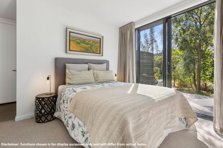 Photo of property in 4 Takahe Lane, Wanaka, 9305