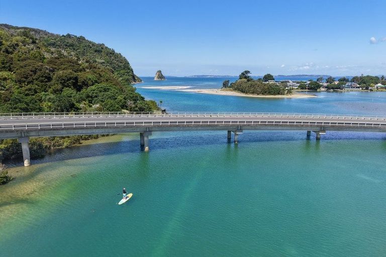 Photo of property in 91 Weranui Road, Waiwera, Orewa, 0994