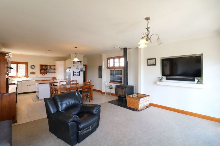 Photo of property in 17 Thackeray Street, Saint Andrews, 7988