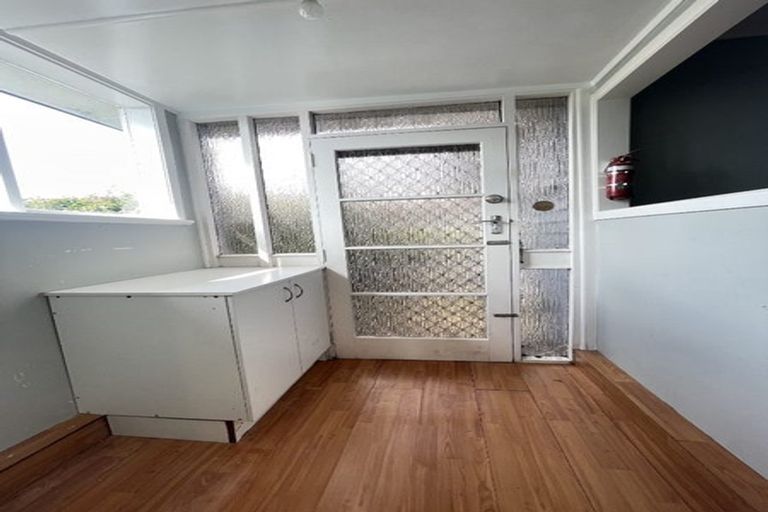 Photo of property in 31 Riverhills Avenue, Pakuranga Heights, Auckland, 2010