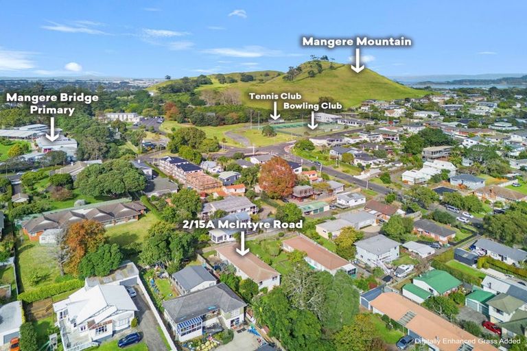 Photo of property in 2/15a Mcintyre Road, Mangere Bridge, Auckland, 2022