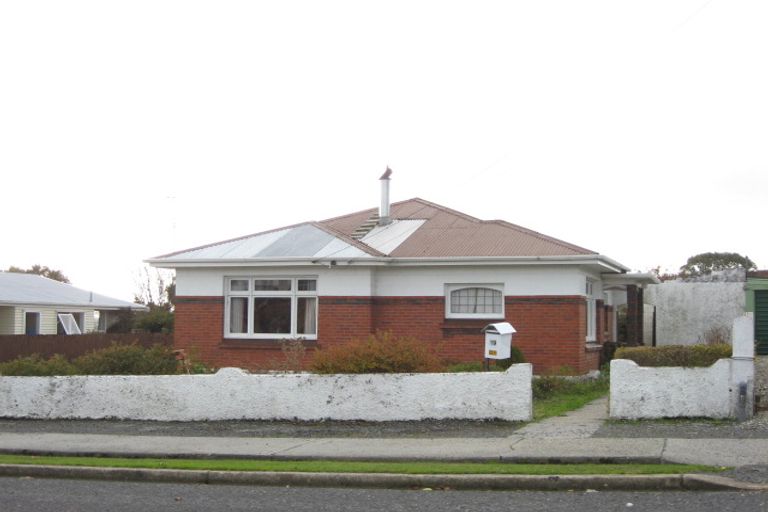 Photo of property in 19 Branksea Street, Kaitangata, 9210
