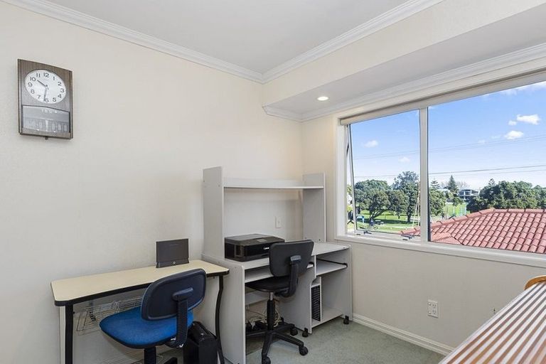 Photo of property in 11b Oceanbeach Road, Mount Maunganui, 3116