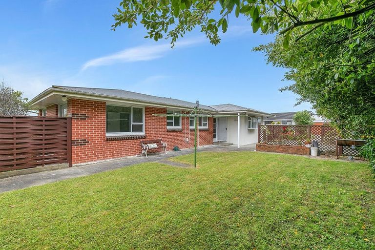 Photo of property in 9 Walker Avenue, Paremata, Porirua, 5026