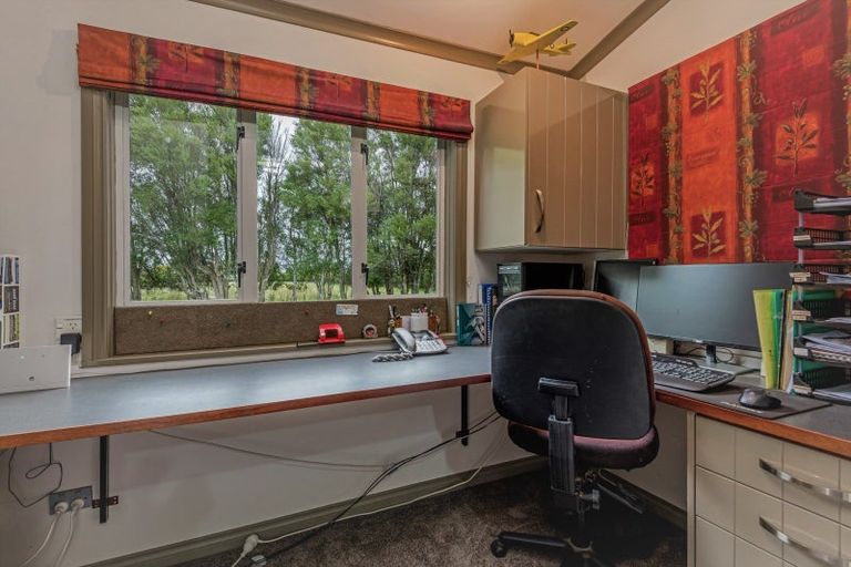 Photo of property in 81265 State Highway 2, Mangatainoka, Pahiatua, 4982