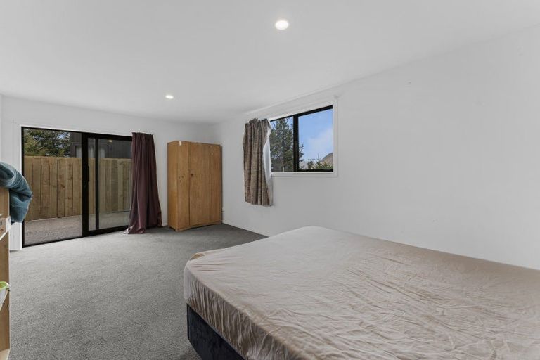 Photo of property in 40 Avalon Crescent, Fernhill, Queenstown, 9300