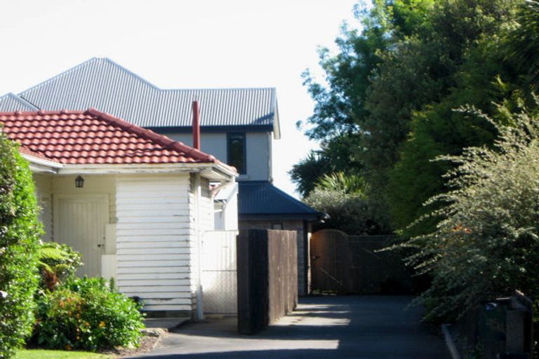 Photo of property in 45a Winters Road, Redwood, Christchurch, 8051