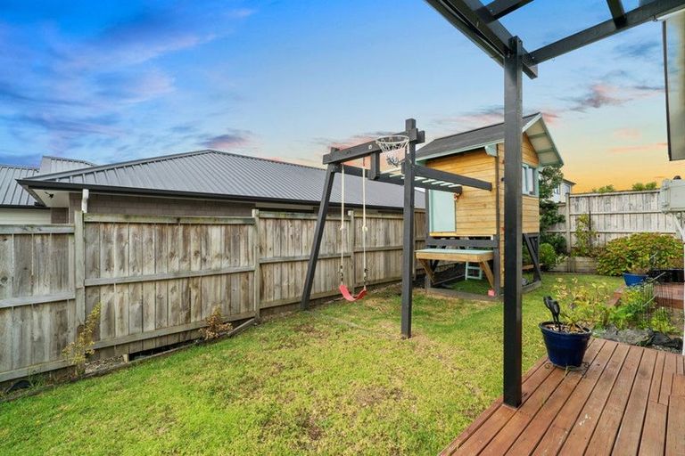 Photo of property in 1 Raymond Grace Avenue, Huapai, Kumeu, 0810