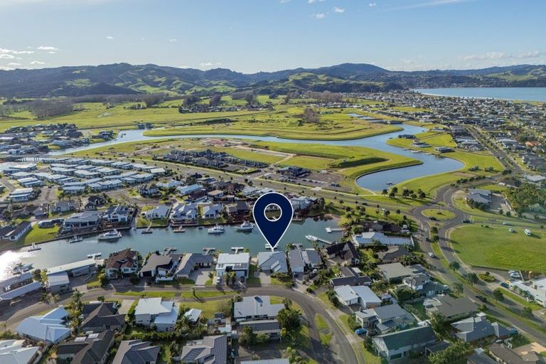 Photo of property in 49 Aquila Drive, Whitianga, 3510
