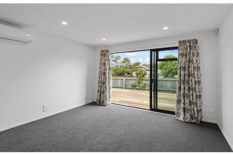 Photo of property in 52 Harvey Terrace, Richmond, Christchurch, 8013