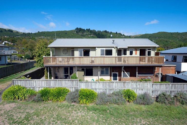 Photo of property in 1/26 Angela Place, Kinloch, Taupo, 3377