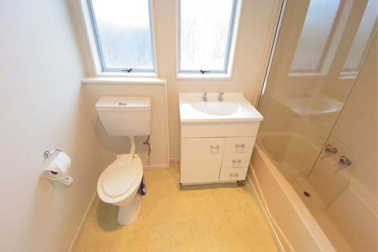 Photo of property in 353 Flaxmere Avenue, Flaxmere, Hastings, 4120