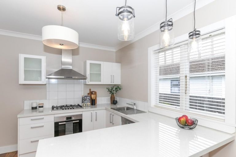 Photo of property in 21 Primrose Street, Frankton, Hamilton, 3204