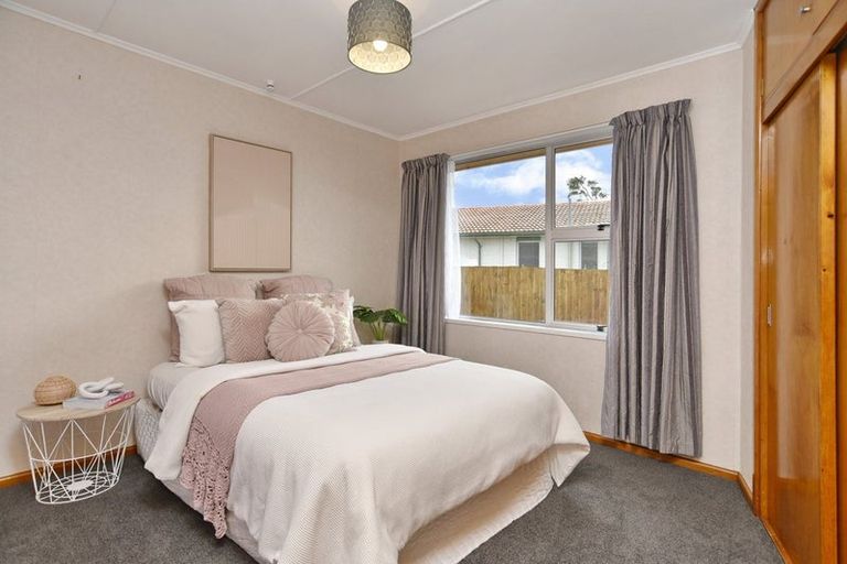 Photo of property in 20 Dufek Crescent, Wigram, Christchurch, 8042