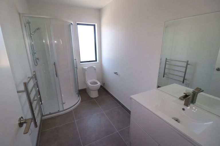 Photo of property in 42 Gecko Road, Hobsonville, Auckland, 0616