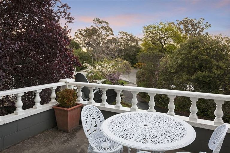 Photo of property in 3 Macmillan Avenue, Cashmere, Christchurch, 8022