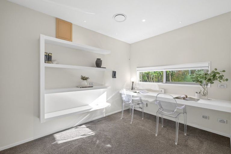 Photo of property in 2 Aglaia Place, Cracroft, Christchurch, 8022