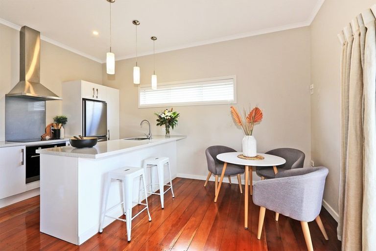 Photo of property in 83 Waghorne Street, Ahuriri, Napier, 4110