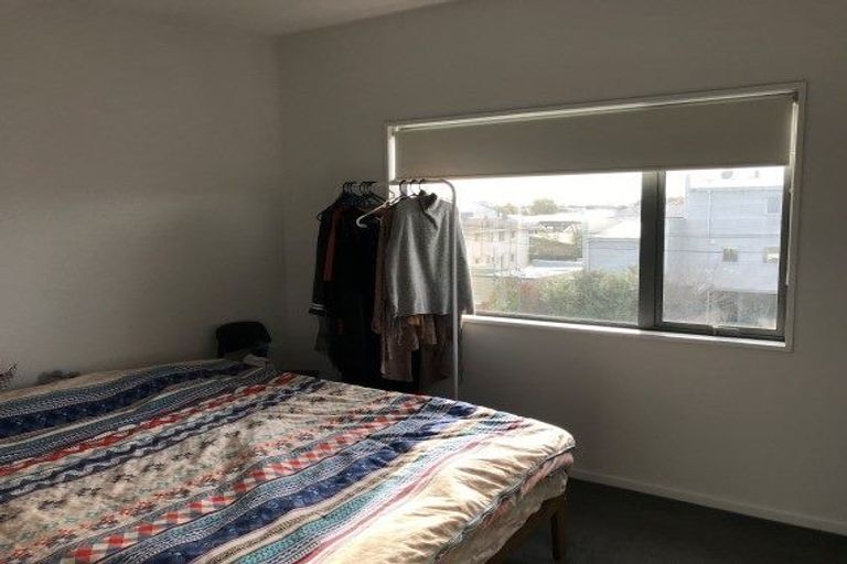 Photo of property in 463 Barbadoes Street, Edgeware, Christchurch, 8013