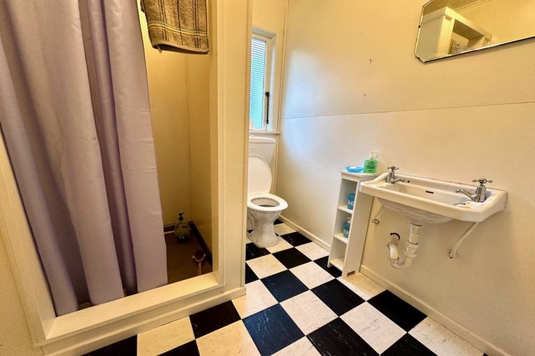 Photo of property in 14 Totara Street, Kaka Point, Balclutha, 9271