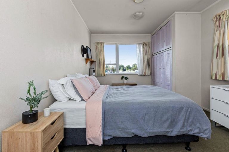 Photo of property in 14 Gipps Place, Tamatea, Napier, 4112