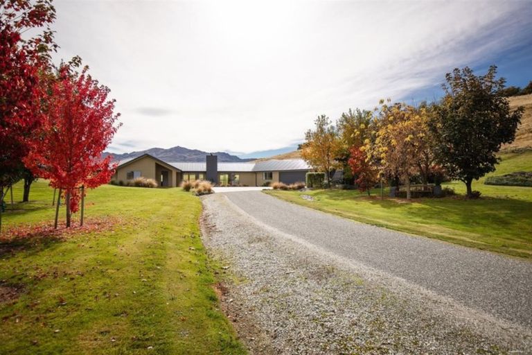 Photo of property in 45 Springbank Grove, Lower Shotover, Queenstown, 9371
