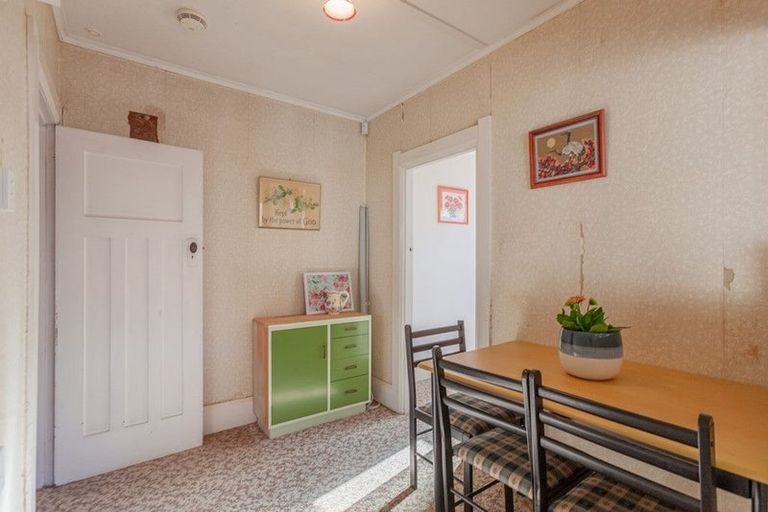 Photo of property in 23 Pukeko Place, Westshore, Napier, 4110