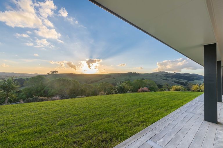 Photo of property in 89 Taylor Road, Waimauku, 0882