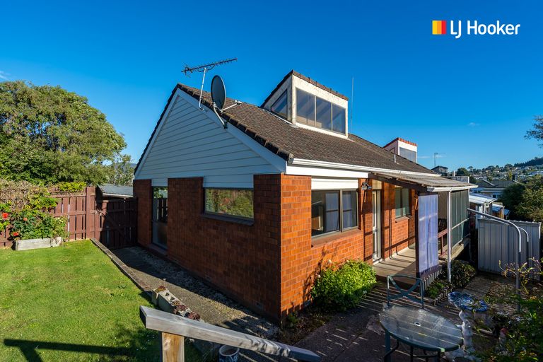 Photo of property in 9a Kirkland Street, Green Island, Dunedin, 9018