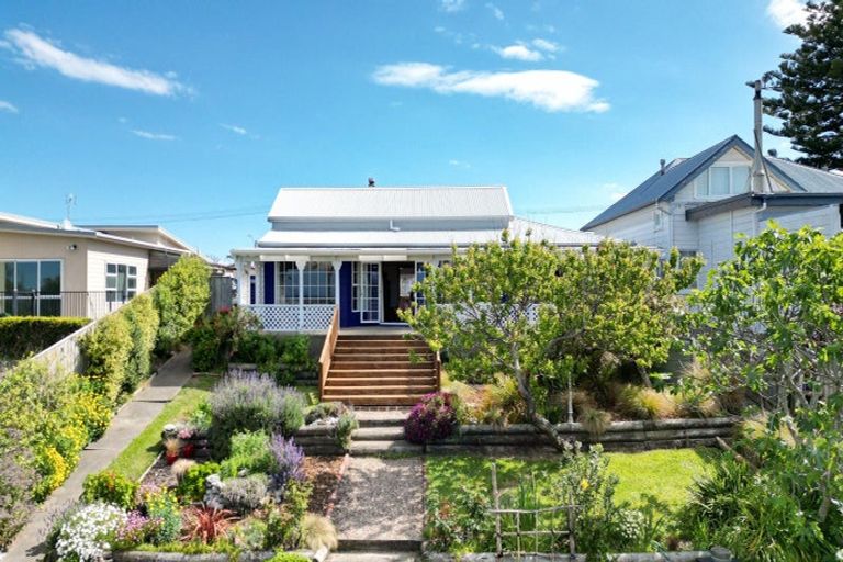 Photo of property in 3 Grange Road South, Haumoana, 4102