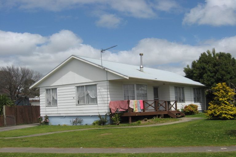 Photo of property in 8 Finlayson Avenue, Clendon Park, Auckland, 2103