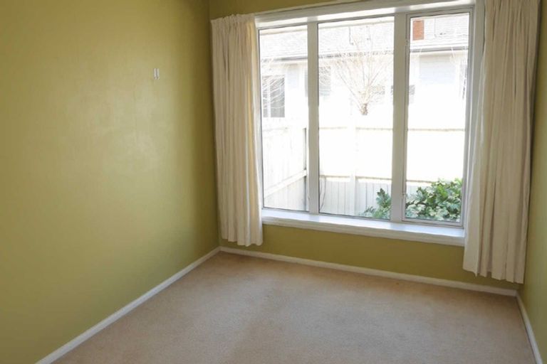 Photo of property in 2/224 Ilam Road, Ilam, Christchurch, 8041